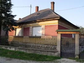 Sárdos Vendégház borítóképe