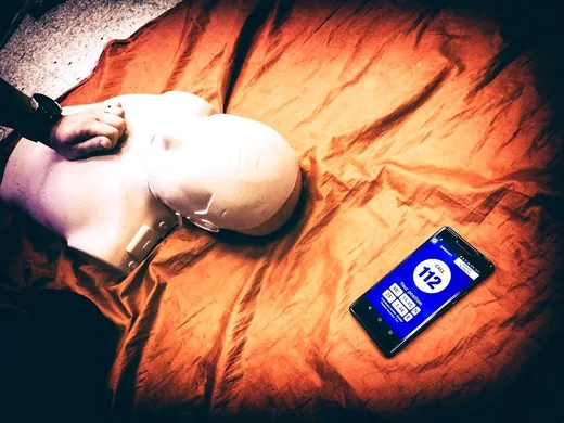 'Életet mentettek a veszprémi rendőrök' cikk borítóképe