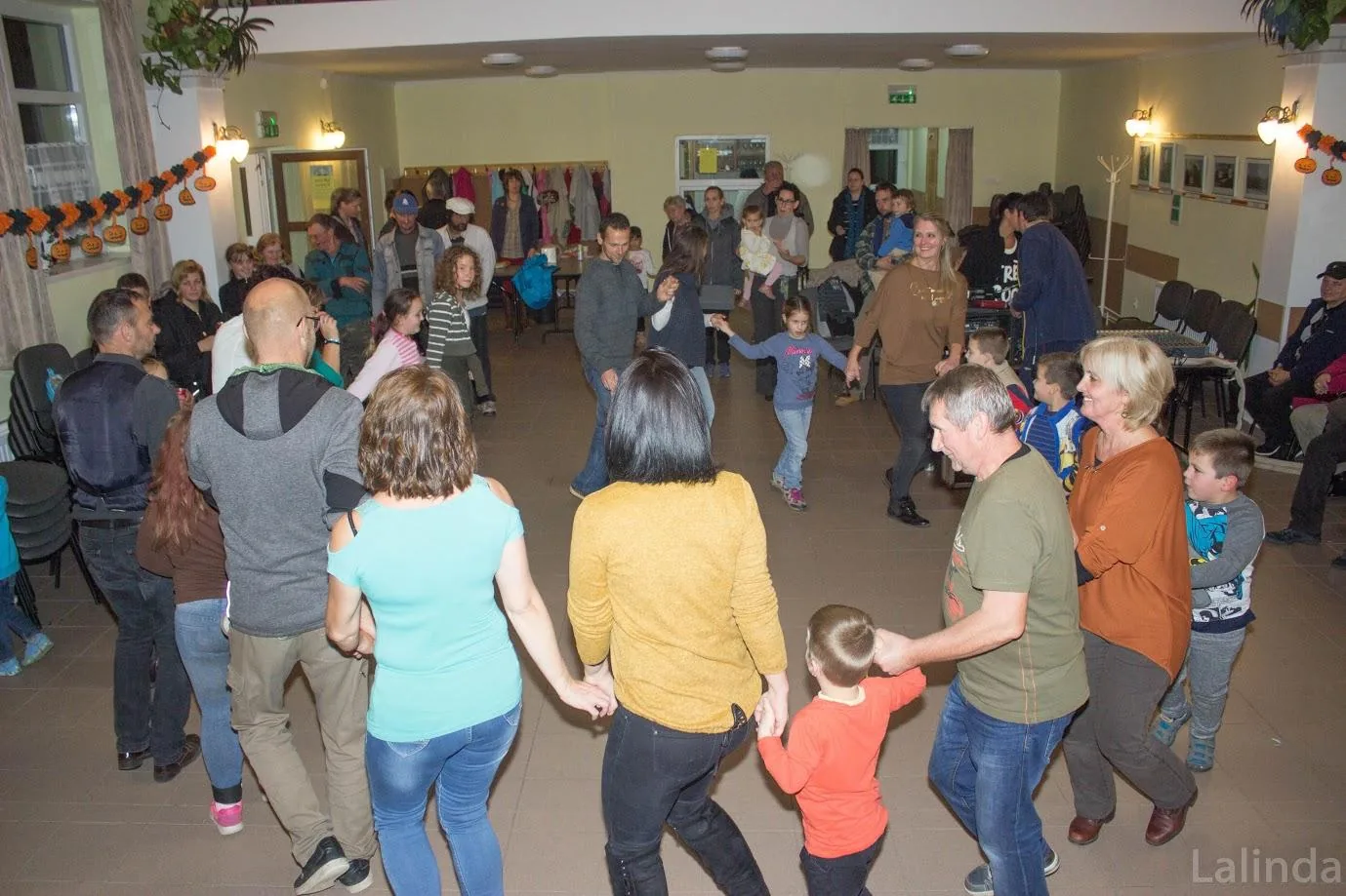 Fotók 2 album: Babai Lalinda