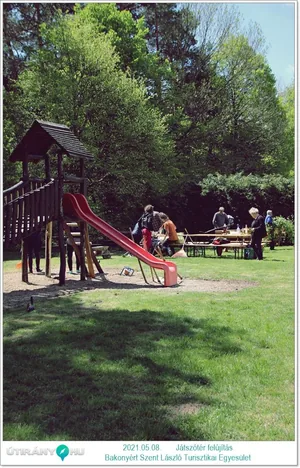 Játszótér felújítás 2021 / Fotók: Útirány.hu