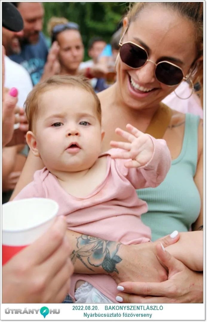 Fotók, Útirány.hu