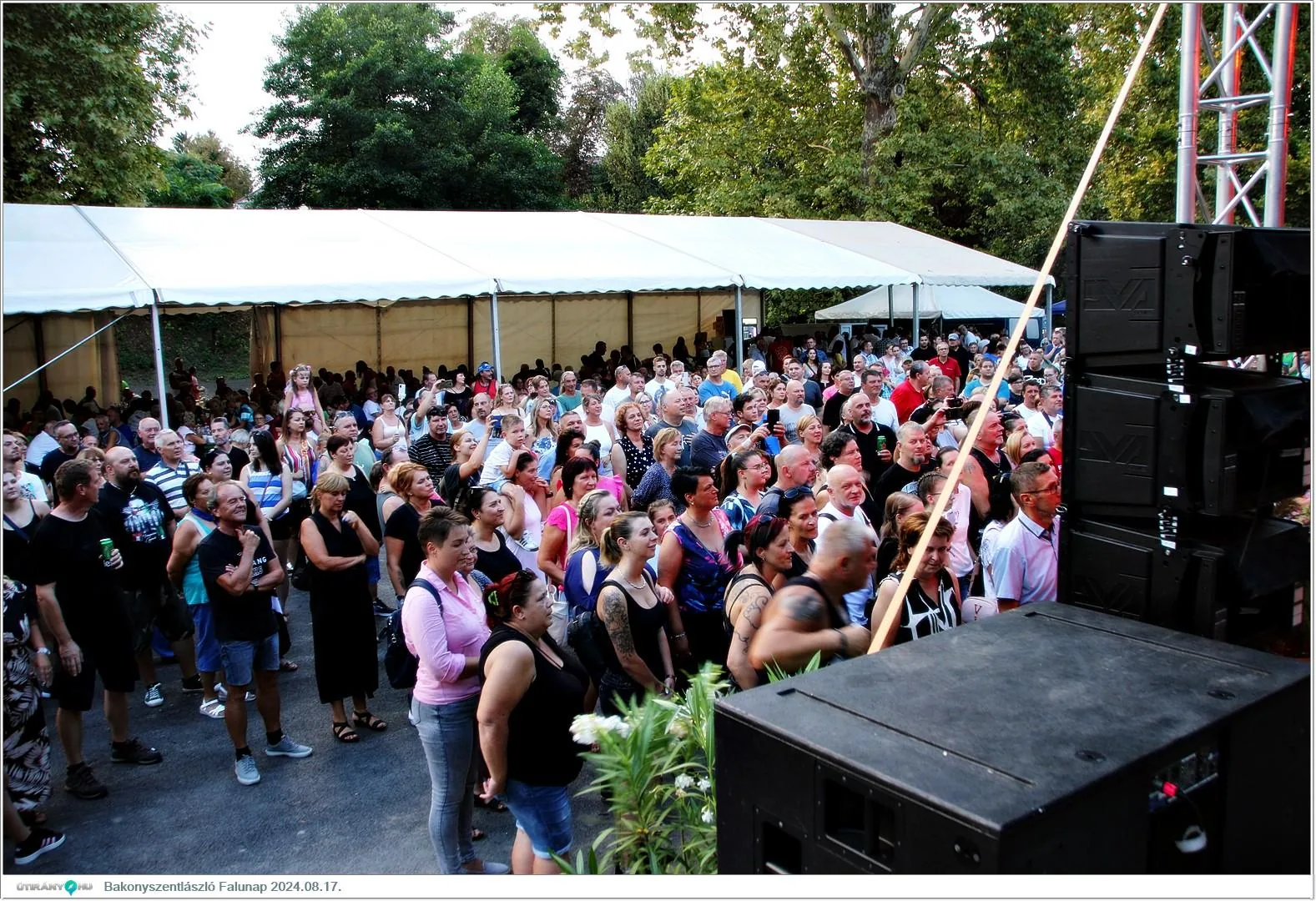 Fotók, Útirány.hu