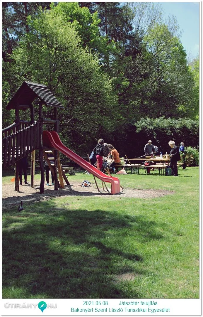 Játszótér felújítás 2021 / Fotók: Útirány.hu