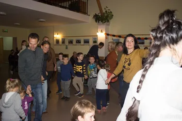 Töklámpás Parádé
