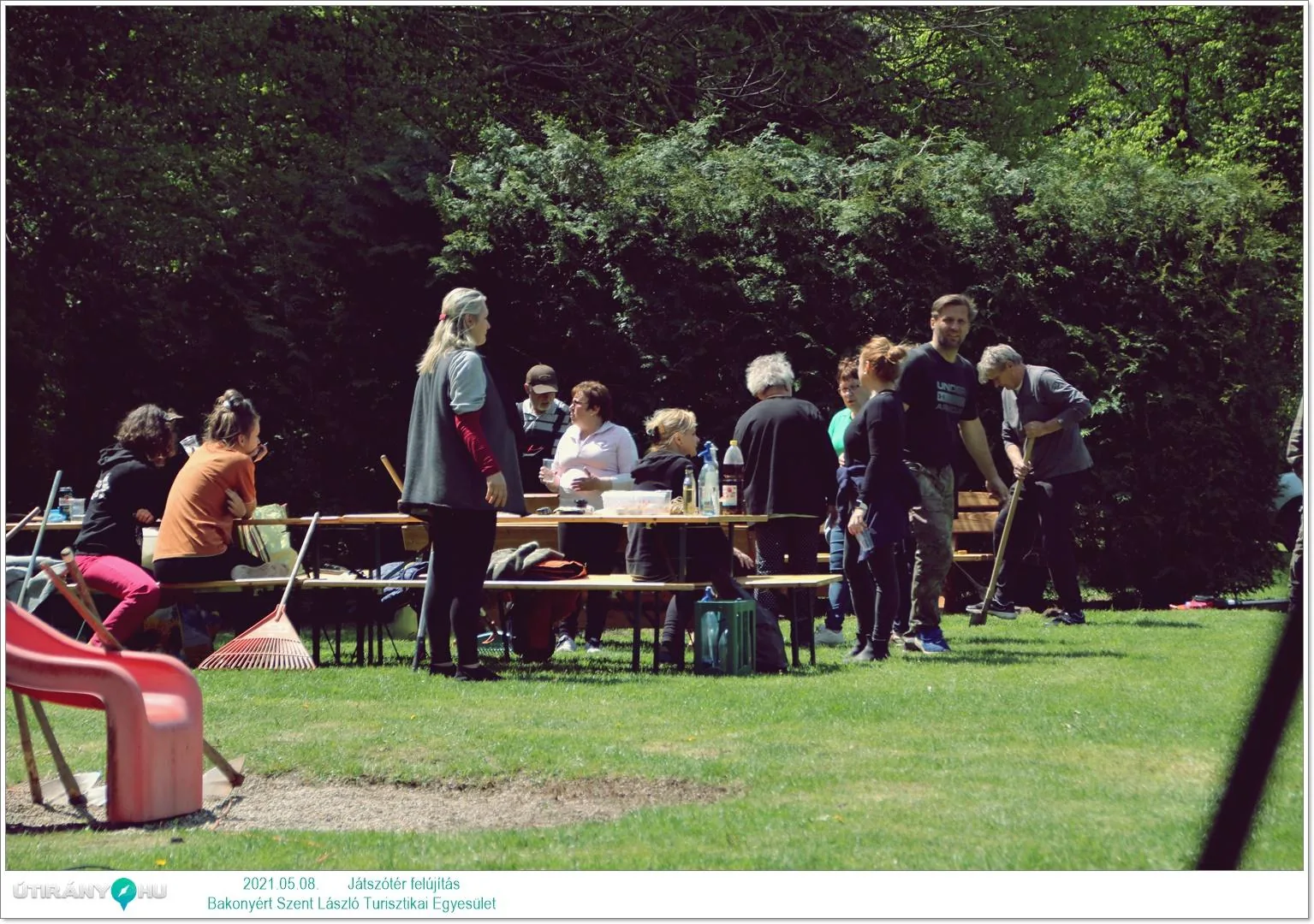 Játszótér felújítás 2021 / Fotók: Útirány.hu