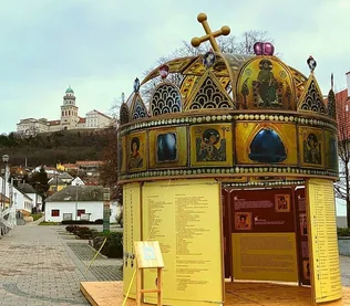 Kirándulás a Szent Korona megtekintésére borítóképe