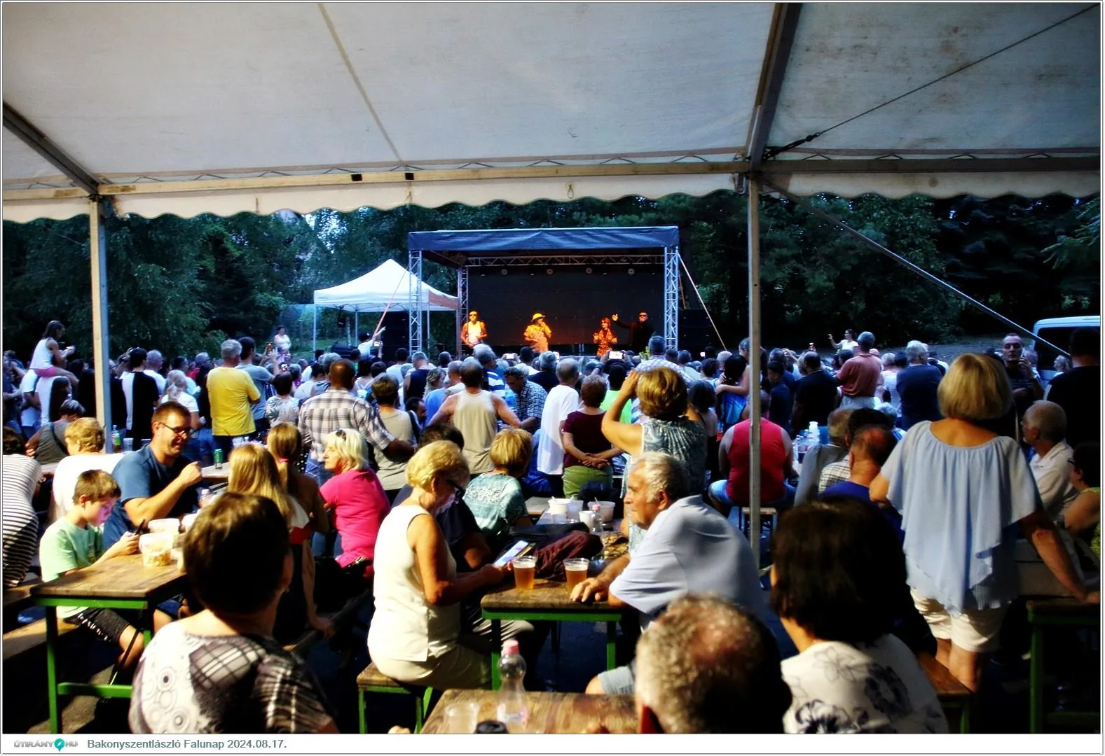 Fotók, Útirány.hu