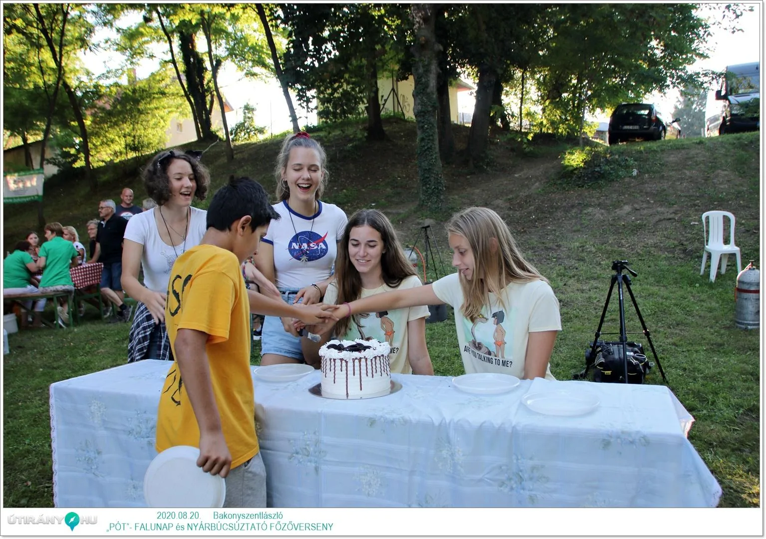 „PÓT”- FALUNAP és NYÁRBÚCSÚZTATÓ FŐZŐVERSENY KÉPEK / Fotók: Útirány.hu