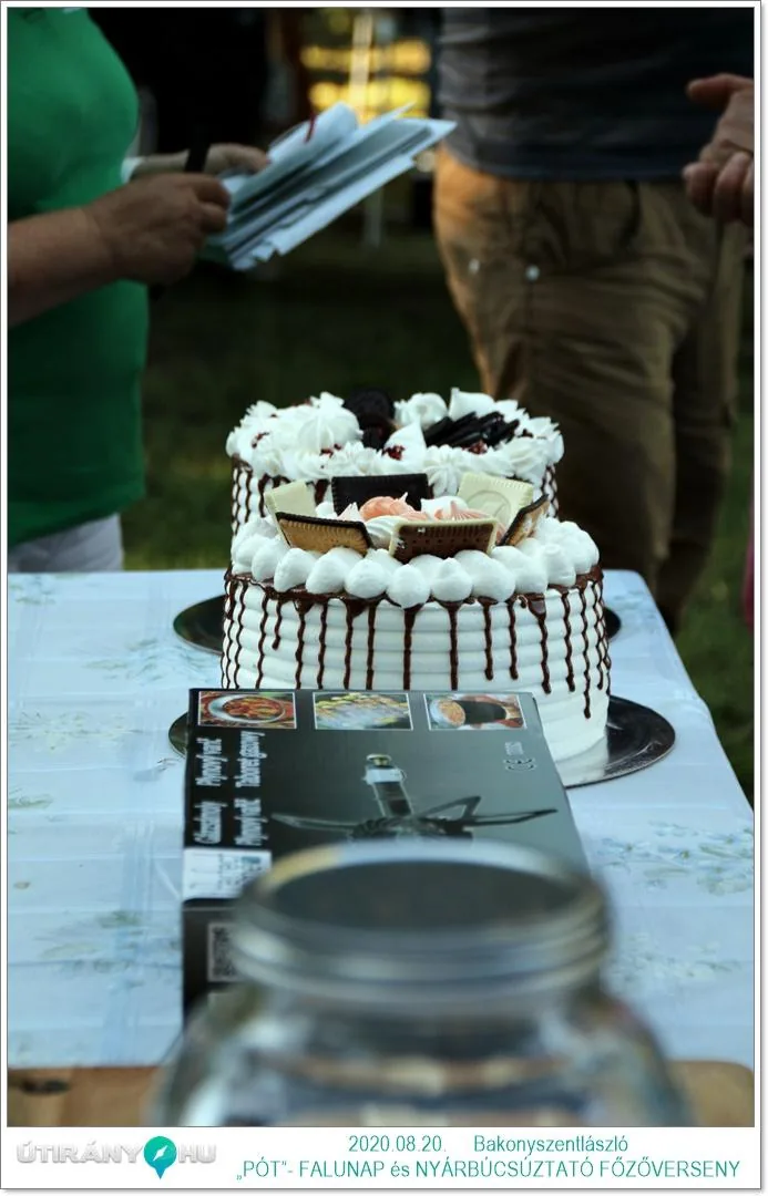 „PÓT”- FALUNAP és NYÁRBÚCSÚZTATÓ FŐZŐVERSENY KÉPEK / Fotók: Útirány.hu