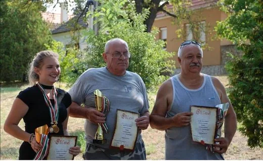 'A Szent László Lövészklub meghívásos lövészversenyt rendezett ' cikk borítóképe