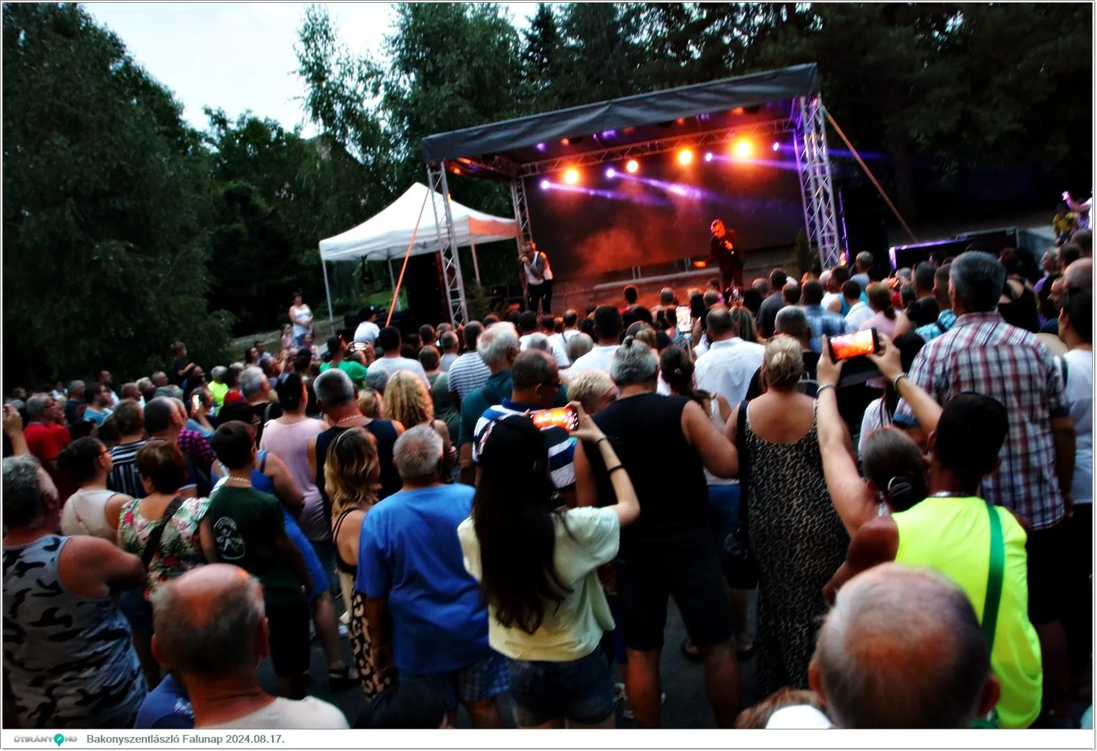 Fotók, Útirány.hu